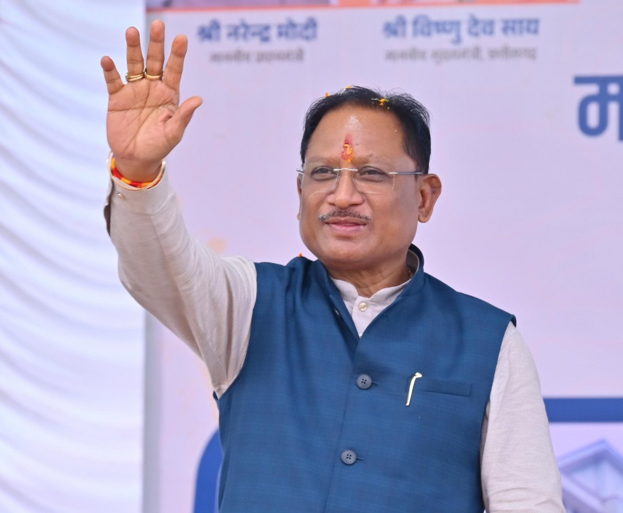 रायपुर : मुख्यमंत्री विष्णुदेव साय के नेतृत्व में सड़क अधोसंरचना को मजबूती, कांसाबेल-बगीचा मार्ग उन्नयन कार्य की निविदा प्रक्रिया पूर्ण