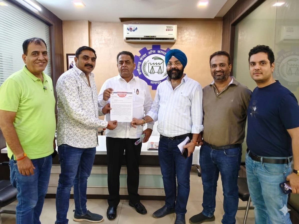 उद्योग भूमि में डायवर्जन शुल्क छूट ऑनलाइन न मिलने पर स्वाधीन जैन ने चैम्बर अध्यक्ष को सौंपा ज्ञापन