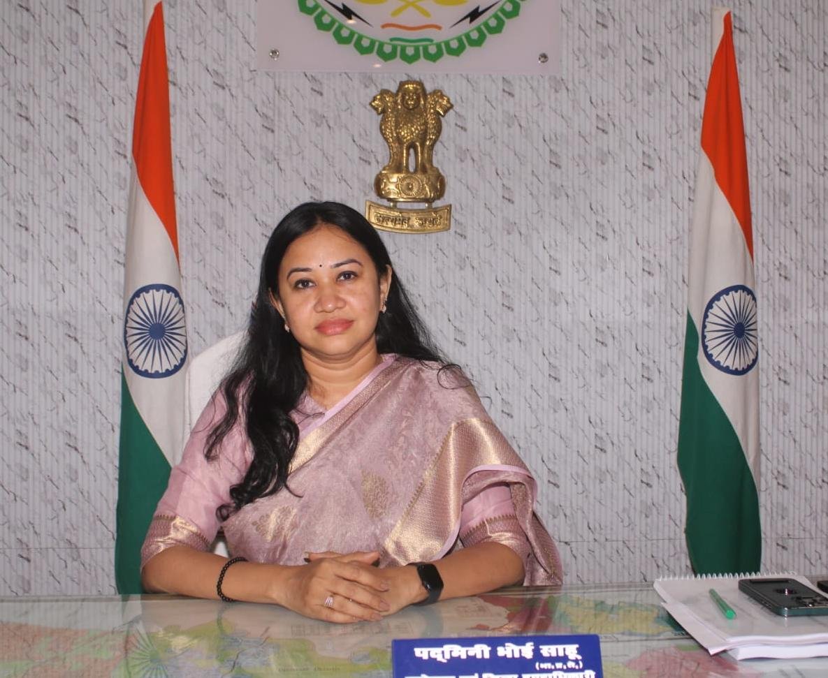 कलेक्टर पदमिनी भोई साहू ने पेट्रोल पंप संचालकों के साथ की बैठक
