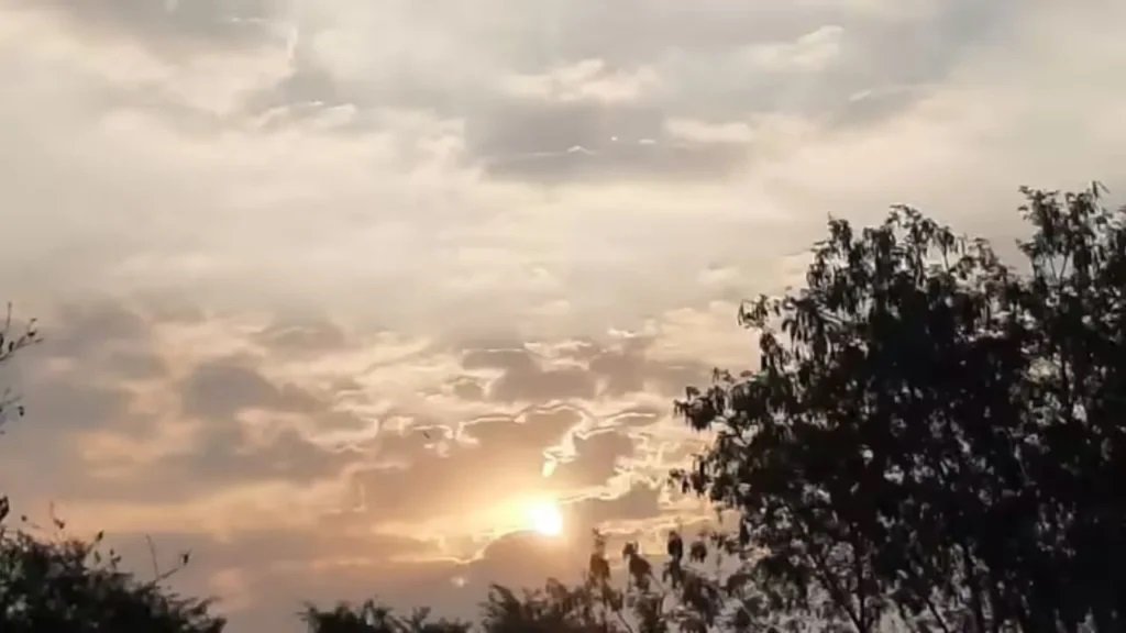 छत्तीसगढ़ में बदला मौसम का मिजाज, आंधी और बारिश से मिली राहत लेकिन कब तक रहेगा असर