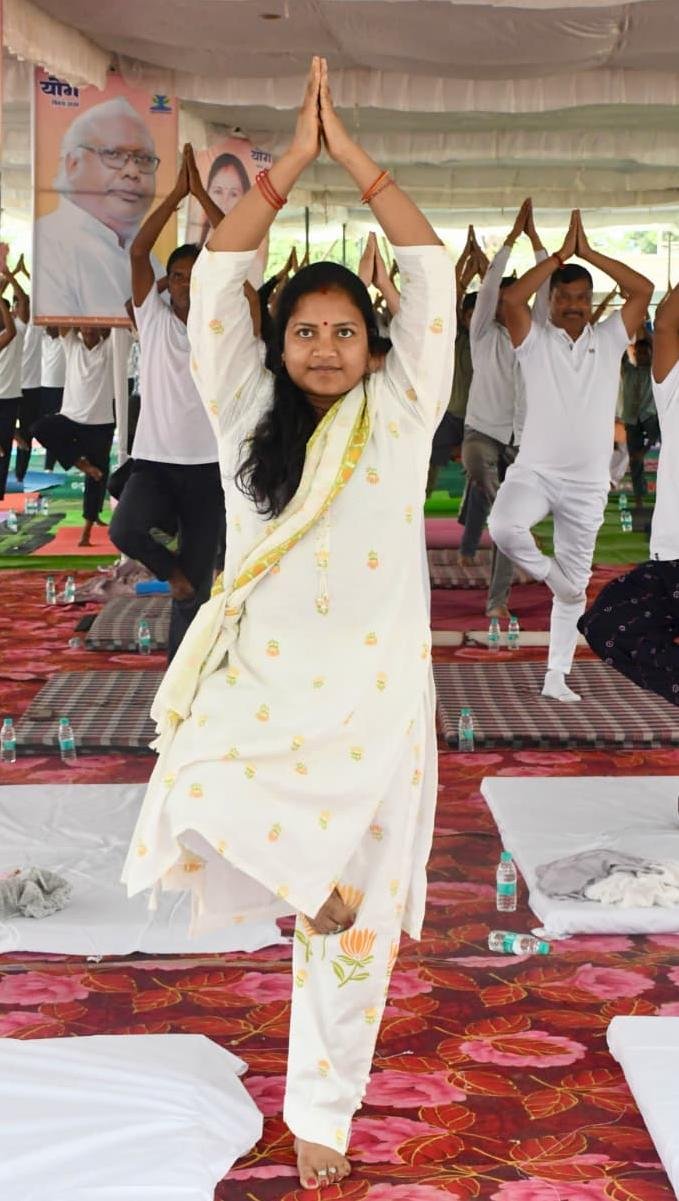 योग से स्वस्थ जीवन और सशक्त समाज का निर्माण संभव : मंत्री श्रीमती लक्ष्मी राजवाड़े