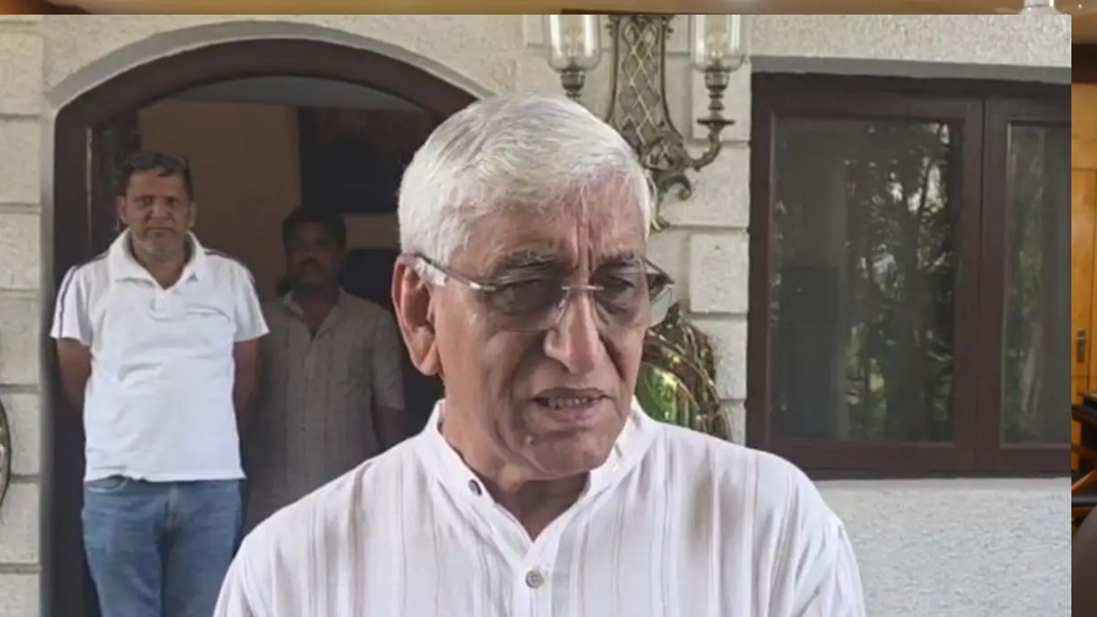 गायत्री मंत्र अनिवार्य करने के आदेश पर बढ़ा विवाद, टीएस सिंहदेव ने कहा- धार्मिक स्वतंत्रता से नहीं हो सकता समझौता