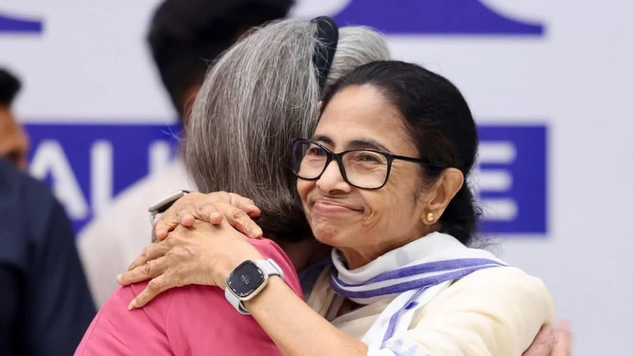 कांग्रेस में TMC का विलय होगा या नहीं, पार्टियों के जवाब से हुई तस्वीर साफ