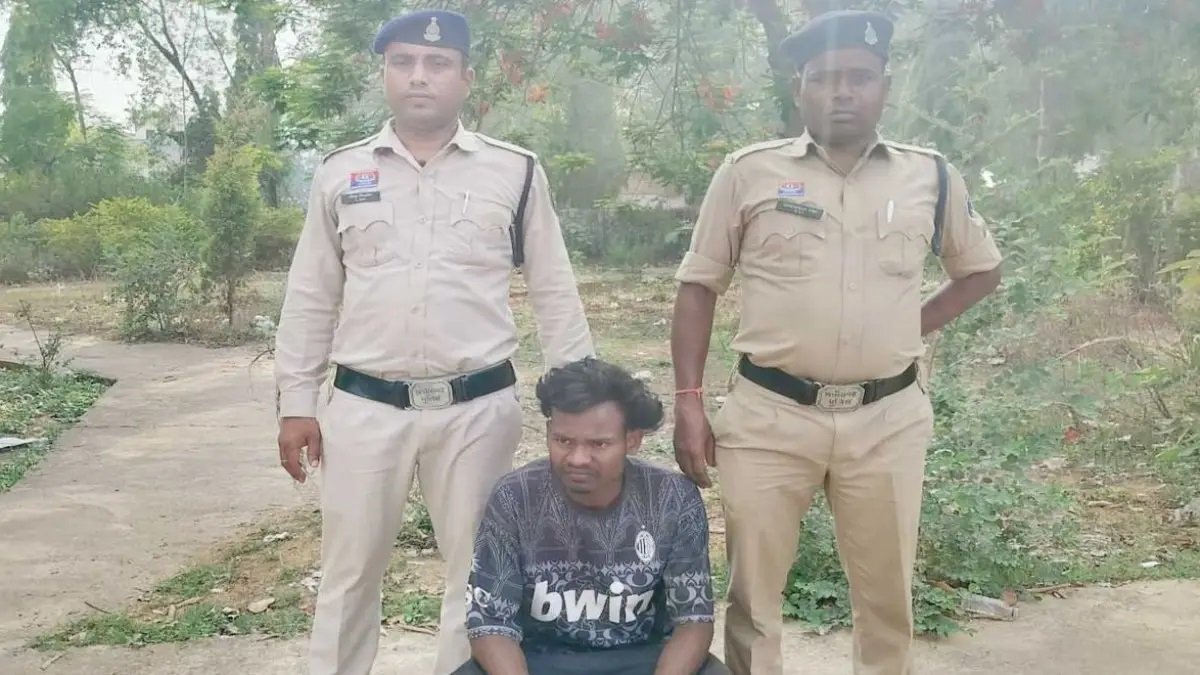 दिल दहला देने वाली वारदात: मामूली कहासुनी में पोते ने की दादा की हत्या, इलाके में सनसनी