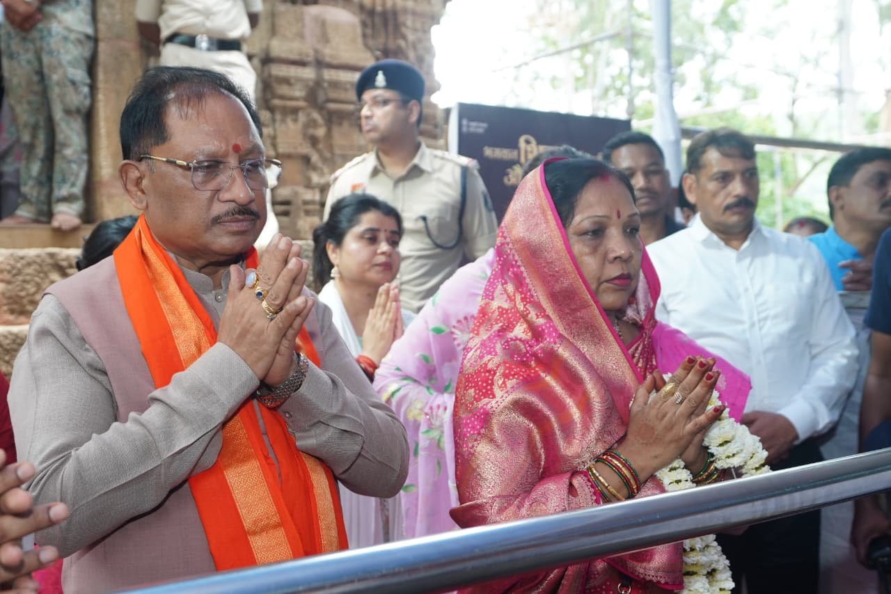 मुख्यमंत्री श्री विष्णुदेव साय ने भोरमदेव धाम में की पूजा-अर्चना, प्रदेश की सुख-समृद्धि के लिए की मंगलकामना