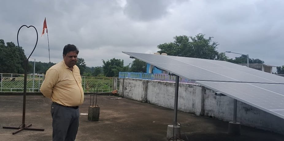 पीएम सूर्य घर मुफ्त बिजली योजना से बदली अशोक कुमार गुप्ता के घर की तस्वीर