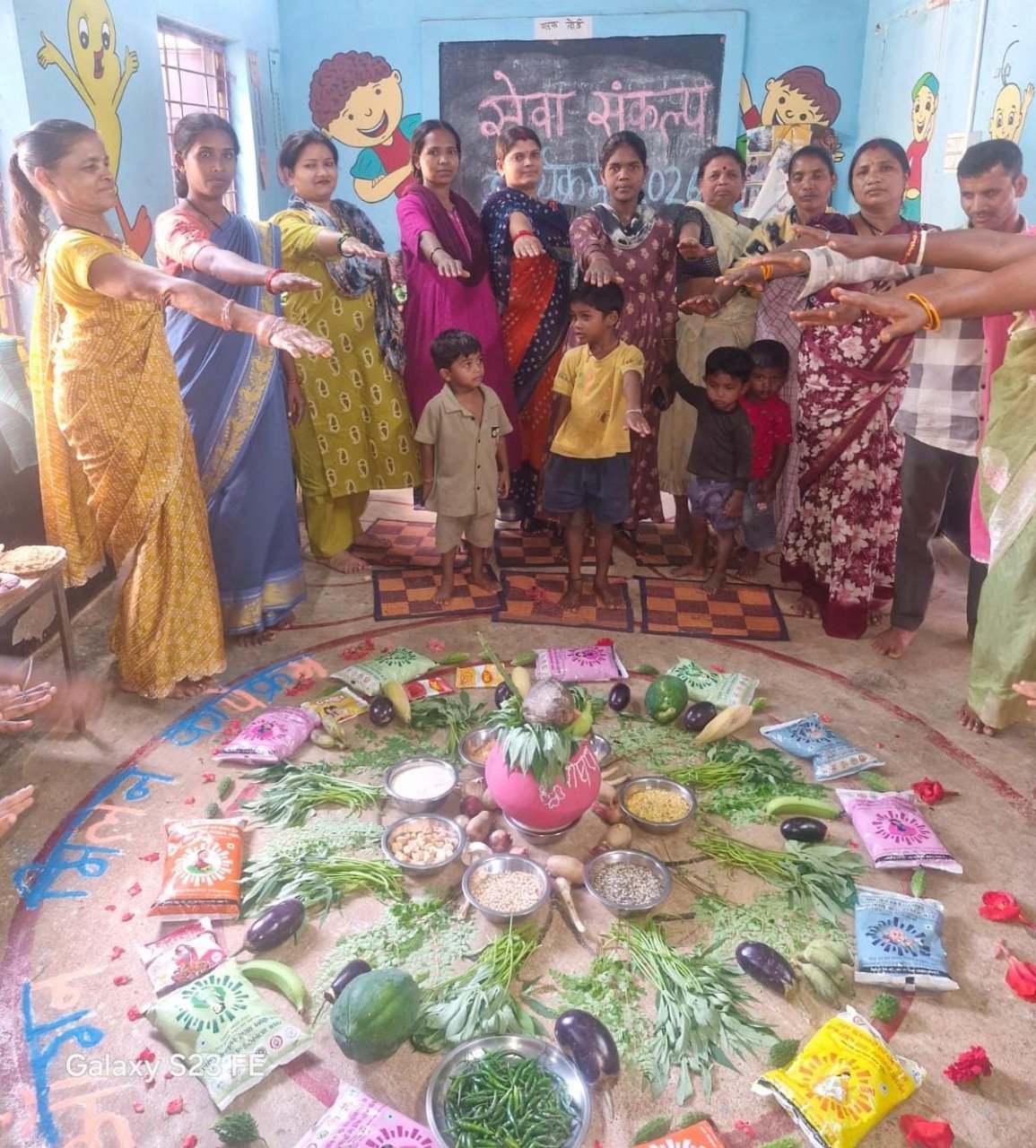 सेवा संकल्प अभियान नारायणपुर के आंगनबाड़ी केंद्रों में ‘आंगन मिलन’ का शुभारंभ