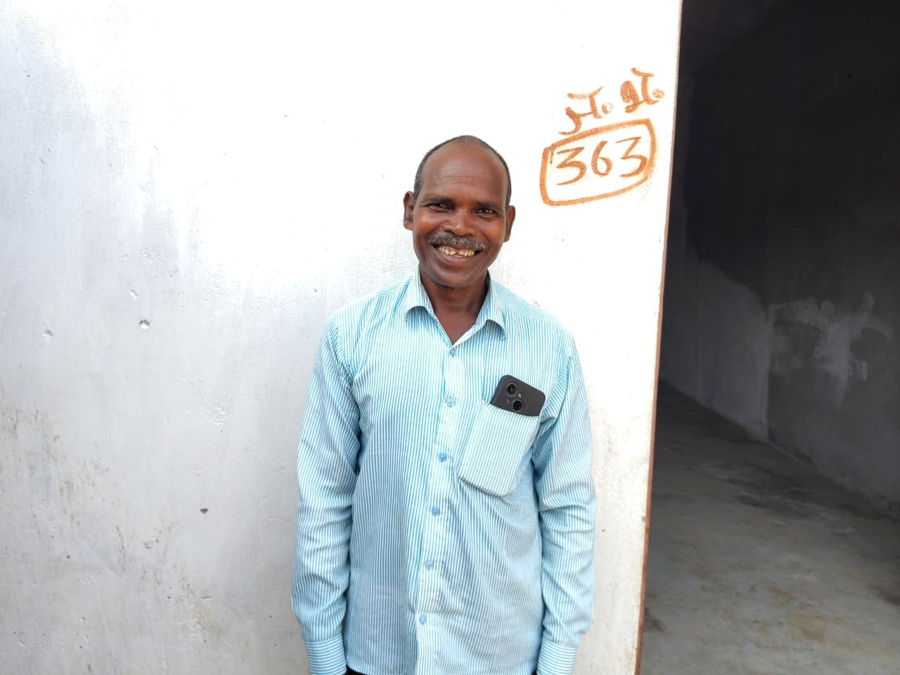 सेवा की कहानी : कच्ची छत से पक्के आशियाने तक, पीएम जन मन ने बदली मोहन की जिंदगी